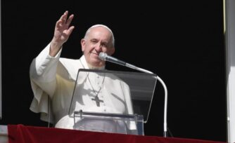 Papa Francisco: Aléjense de la hipocresía, enfermedad peligrosa del alma