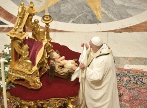 Papa Francisco: Esta Navidad, Jesús nos dice ‘te amo tal como eres’