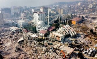 Cuatro rescates que dan esperanza en Siria y Turquía tras los terremotos