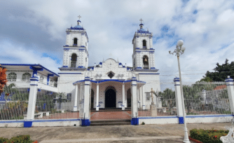 Conoce la Basílica de Nuestra Señora del Carmen en Catemaco