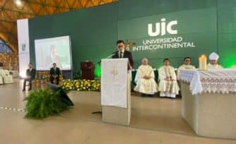 UIC presenta a su nuevo rector, al Mtro. Hugo Avendaño Contreras