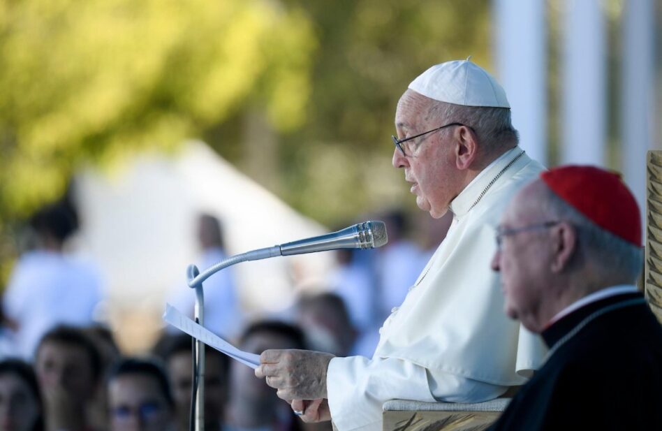 “¿Les da asco la pobreza?”, el duro cuestionamiento del Papa a los jóvenes