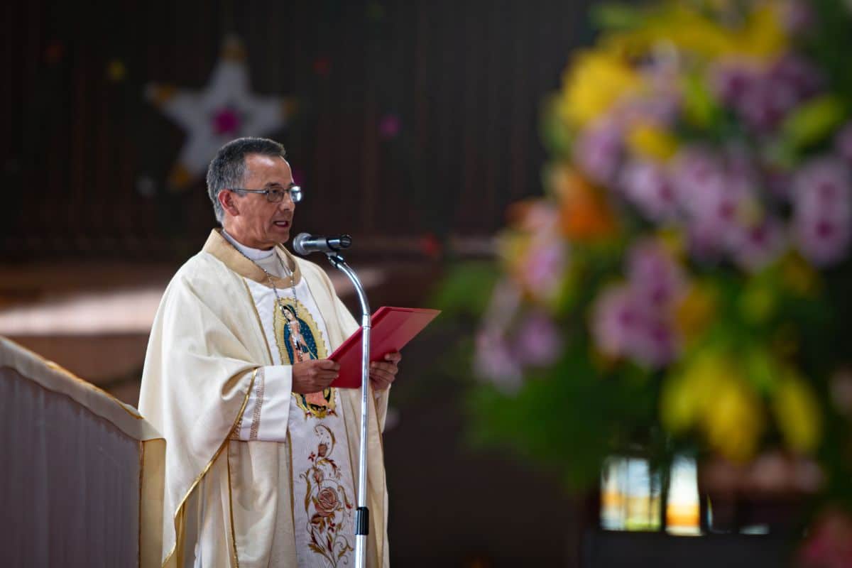 El P. Efraín Hernández entra en funciones como Rector de la Basílica de Guadalupe