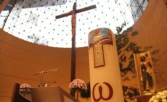 Respeto al amor y a los símbolos sagrados