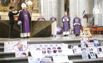 Una vigilia con faros de esperanza y zapatos llenos de amor