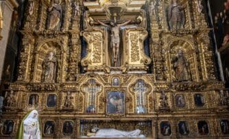 Así es la Capilla de las Reliquias de la Catedral Metropolitana, donde reposan más de 200 santos y mártires