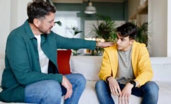 Consejos para detectar y abordar conductas agresivas en los hijos